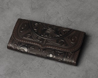 Brown leather wallet, women's wallet, brown leather wallet, gift for women, travel leather wallet, travel document holder, feminine wallet