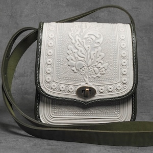 White crossbody bag, leather purse, hot tooled leather, embossed leather bag, shoulder leather bag, white bag, messenger bag