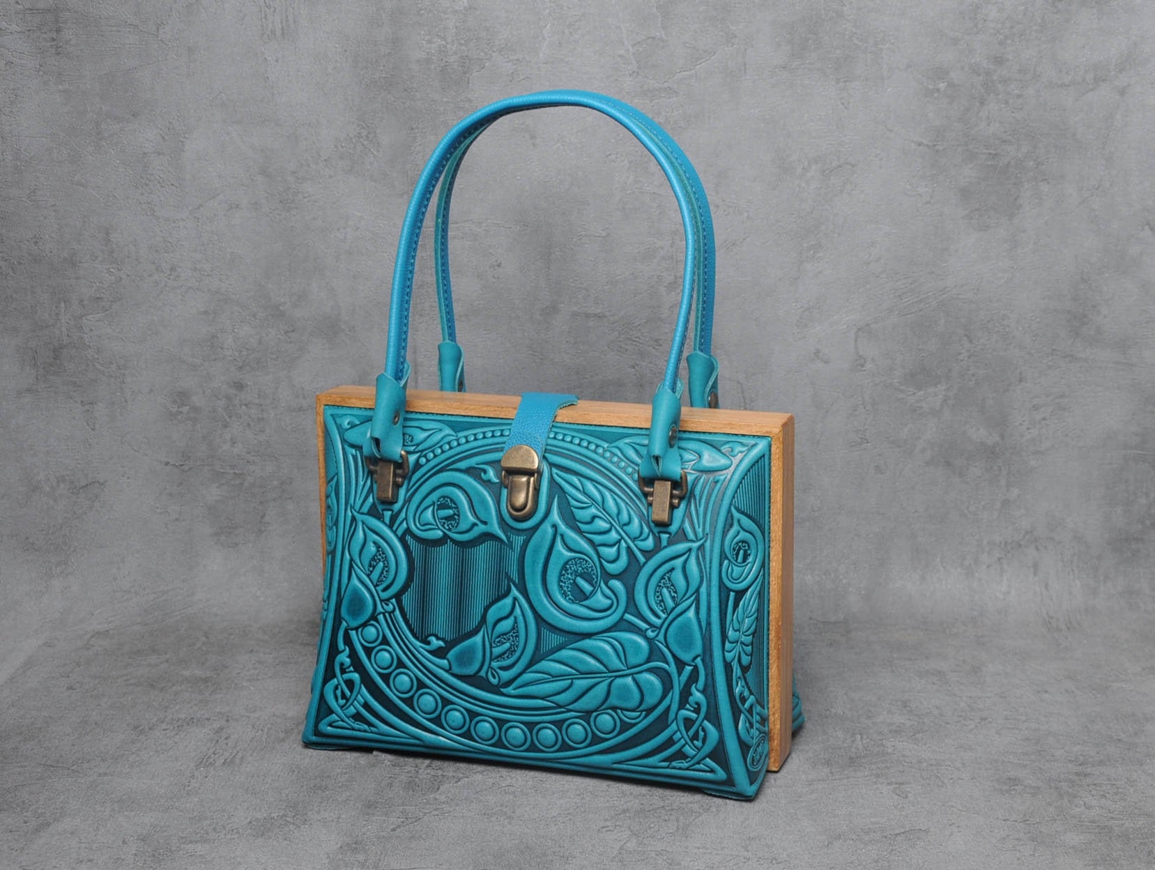 Wooden Frame Boho Handbag – INKMILAN