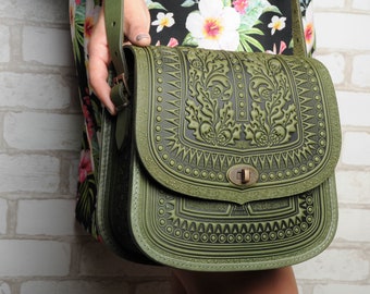 Genuine leather green bag, big leather bag, olive messenger bag, tooled leather, crossbody bag, shoulder bag, capacious bag