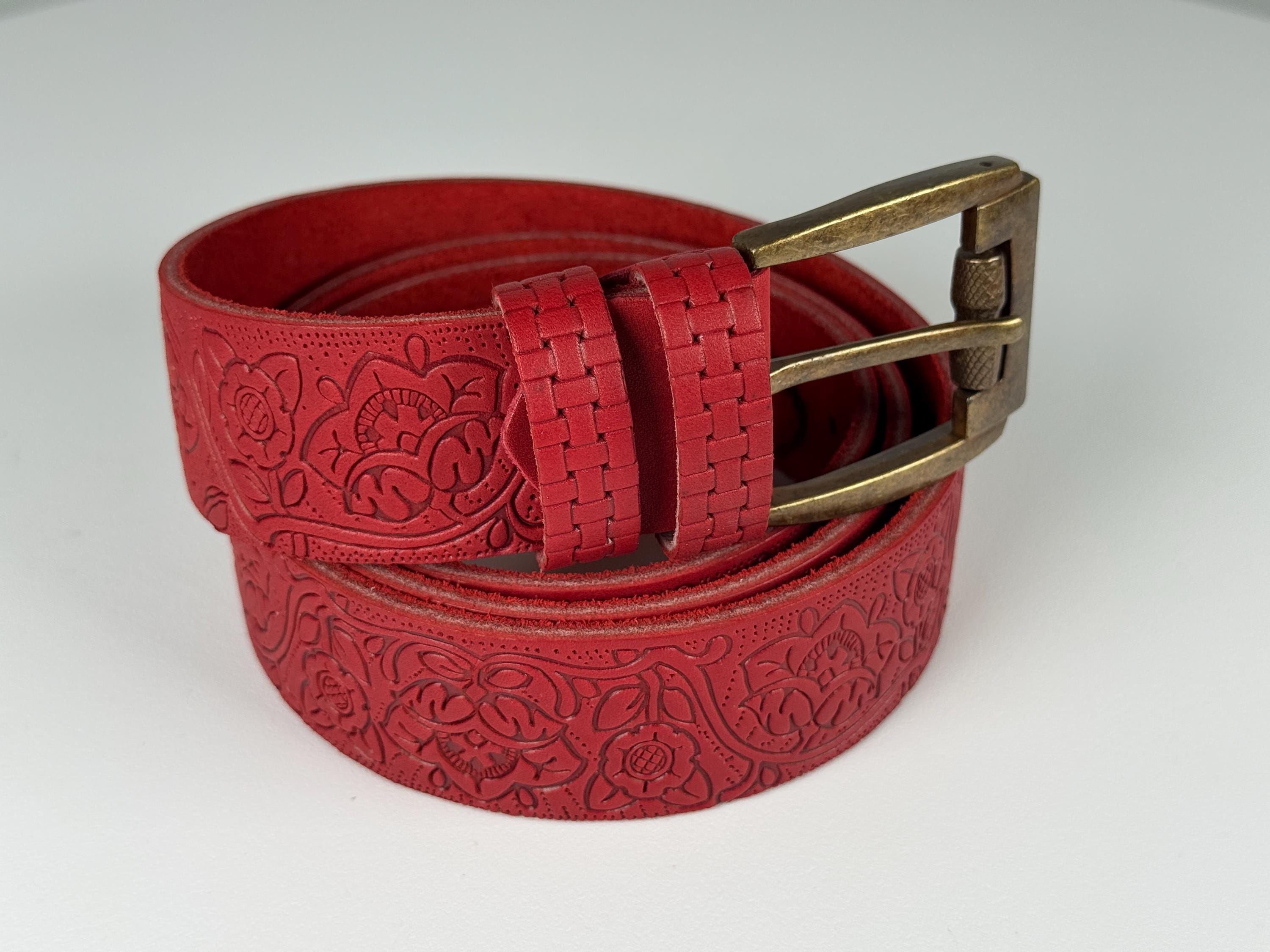 Red Embossed Leather Belt: Floral Pattern, Adjustable 