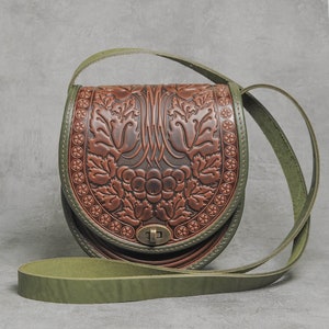 Brown crossbody bag, round leather bag, brown leather purse, chocolate bag womens, crossbody bag, messenger bag, embossed leather