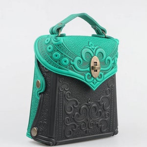 Mini sac à dos en cuir pour femme, disponible en 2 couleurs ! Sac à dos en relief, Petit sac à dos en cuir, Porte-monnaie en cuir, Cartable en cuir