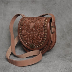 Brown Bag With Metal, Round Leather Bag, Embossed Bag, Bordeaux Leather ...