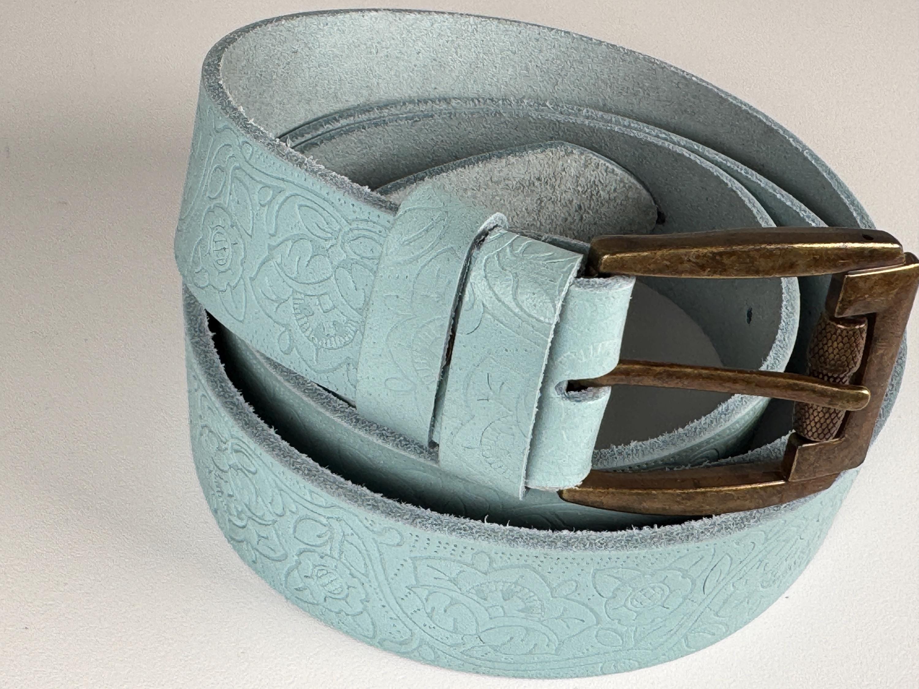 Genuine Leather Vintage Hand Crafted Green Floral 3D boho loop Belt Sz S emerald Emerald Genuine Stingray Filigree Prong Belt – Elliot Rhodes Ltd main image 4