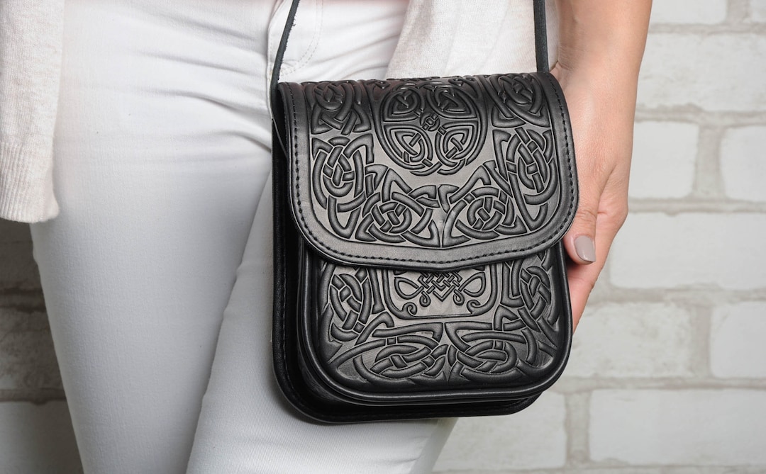 バッグ MURRAL  flower lace mini bag (Black) 今話題のアイテムを MURRAL (Black) bag mini lace flower Snow
