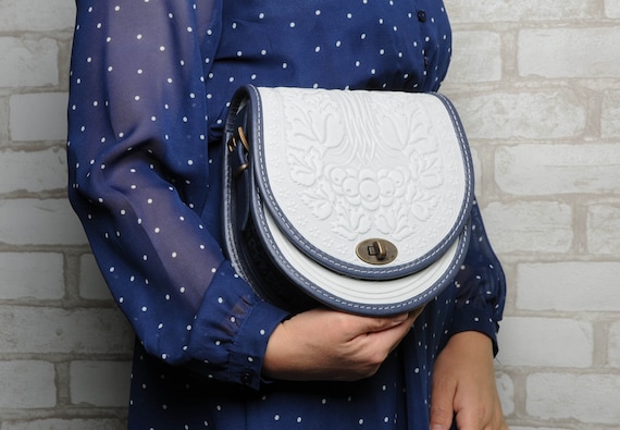 Blue white bag discount