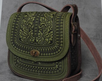 Genuine leather green bag, big leather bag, olive messenger bag, tooled leather, crossbody bag, shoulder bag, capacious bag