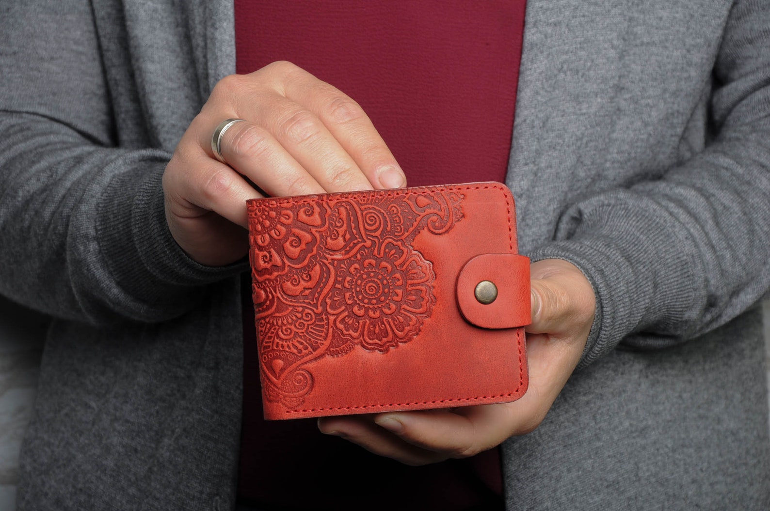 Red Leather Wallet Embossed Billfold Pocket Wallet Unique - Etsy