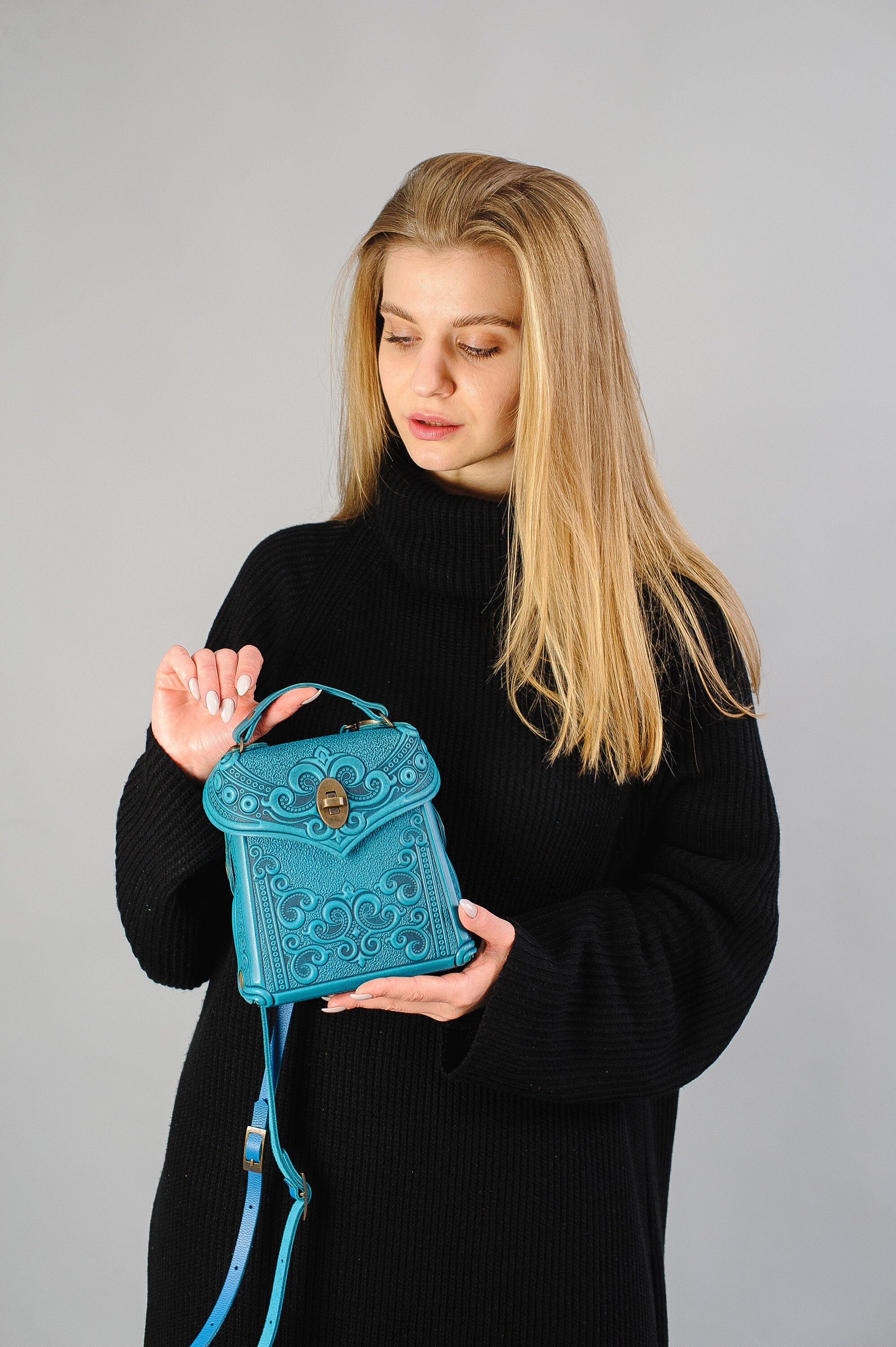 Hand TOOLED LEATHER CONVERTIBLE BACKPACK Shoulder Bag‎ Purse Turquoiseish Rue Convertible Backpack | Portland Leather Goods main image 2