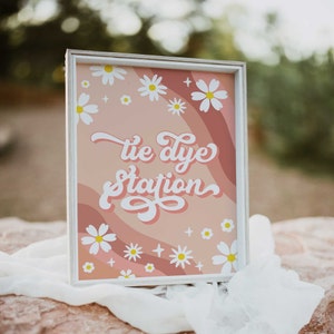 Groovy Birthday Party Decor Tie Dye Station 70&#39; Daisy Sign Decor Groovy Pastel Hippie Birthday Decoration Editable Birthday Decor Signs GRV