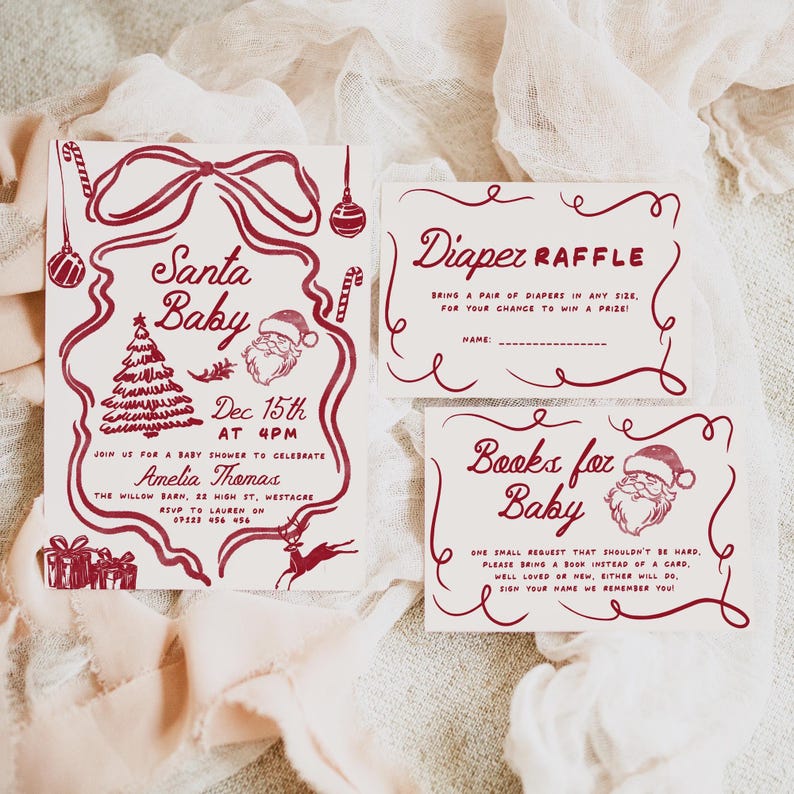 Puede incluir: Un conjunto de tres tarjetas de baby shower con ilustraciones y texto en tinta roja sobre un fondo blanquecino. La tarjeta principal dice "Santa Baby" e incluye un &aacute;rbol de Navidad y Pap&aacute; Noel. Otras tarjetas dicen "Diaper Raffle" y "Books for Baby".