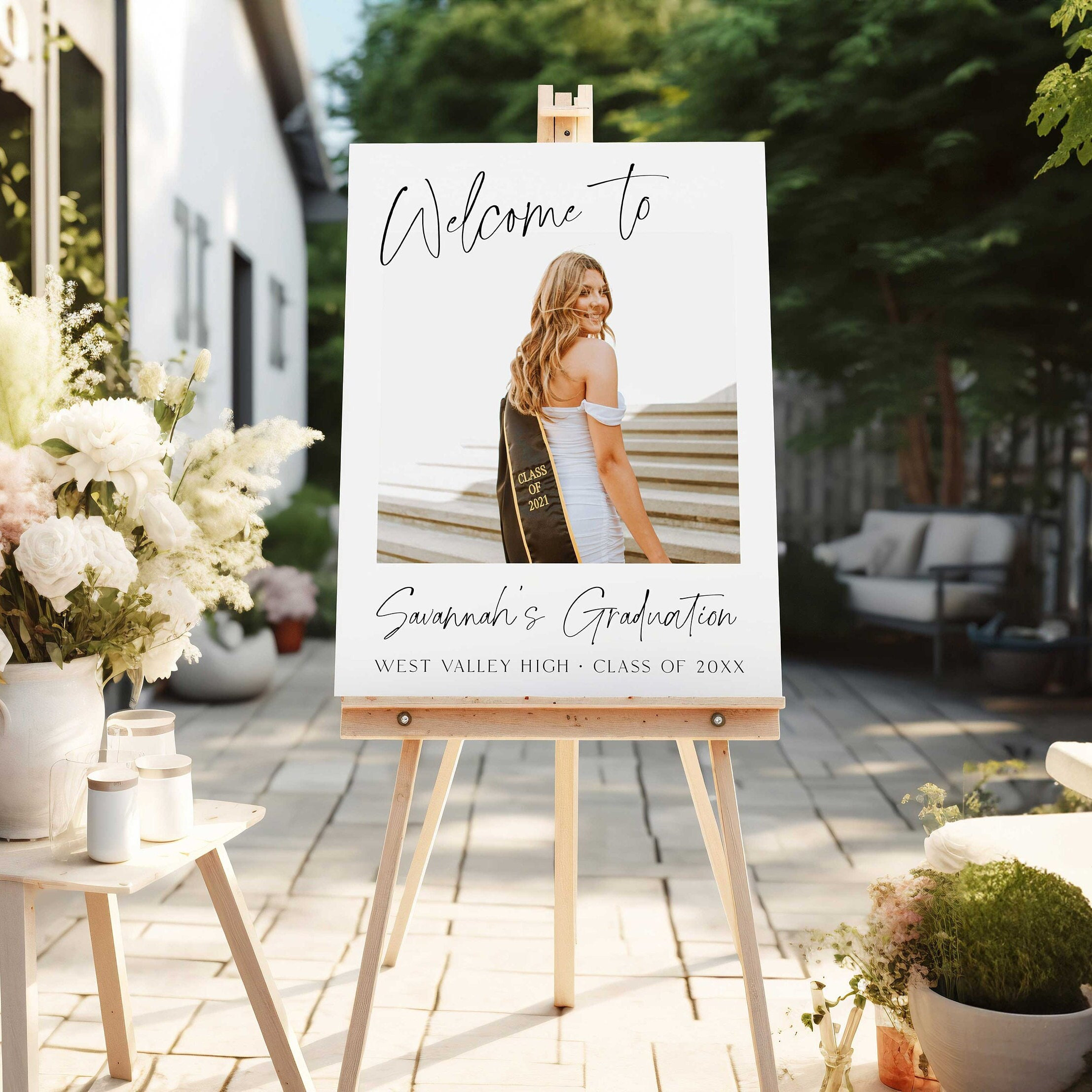 Photo Graduation Welcome Sign, Minimalist Graduation Editable Poster, Graduate Decor, Senior College Graduation party welcome sign Backdrop