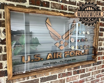 Vitrina XL de cristal con incrustaciones de madera para monedas conmemorativas de la USAF y puerta corredera (personalización gratuita)