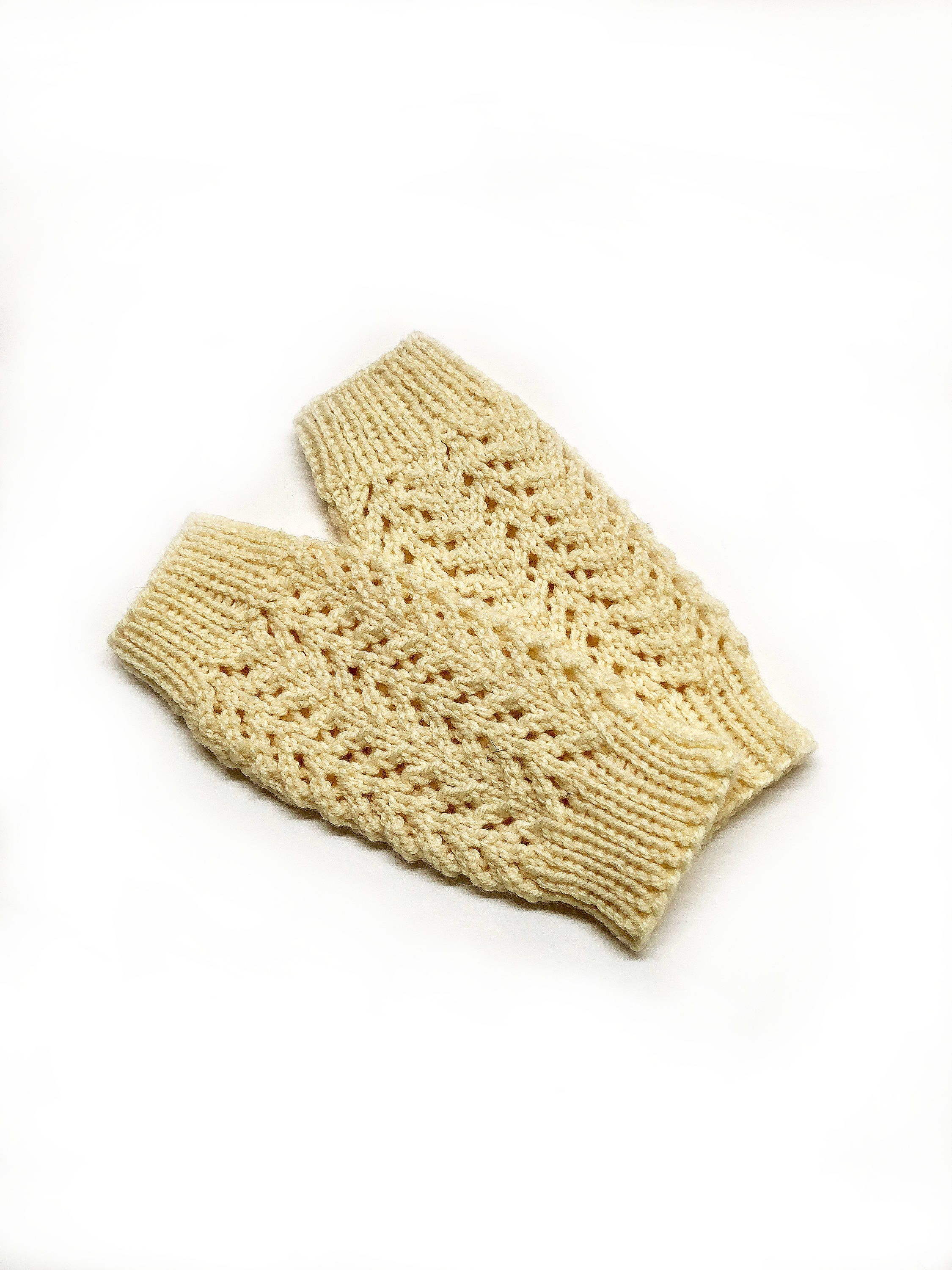 Ivory Mittens / Wrist Warmers / knit pattern / lace knit / Etsy