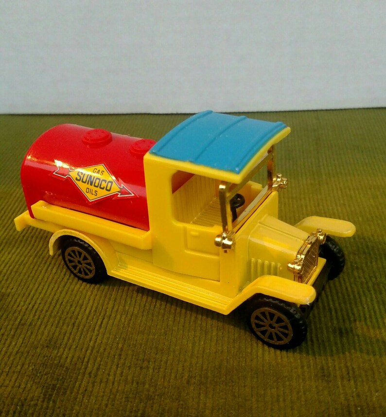 Reader's Digest Collectable Set of Classic Trucks Bakery Etsy