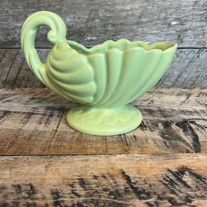 Haeger Green Satin Glaze Shell Shape Flower Pot Vase Vintage