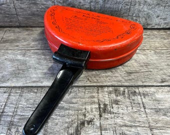 Vtg Red Omelet Pan Double Clamshell Nonstick Stovetop Egg Cooker