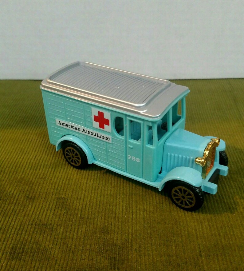 Reader's Digest Collectable Set of Classic Trucks Bakery Etsy
