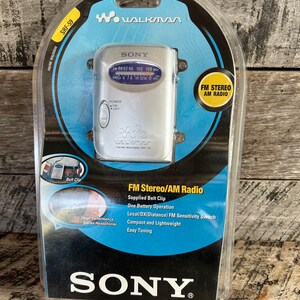 Sony SRF59 FM AM Radio 2001 Vintage
