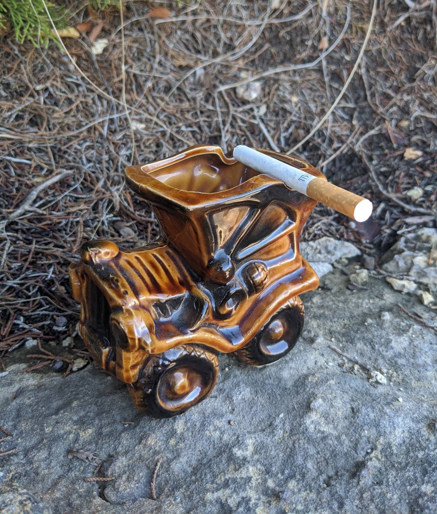 お　DOMINO Ashtray/Volkswagen ヴィンテージ お DOMINO Ashtray/Volkswagen ヴィンテージ DOMINO” Ashtray