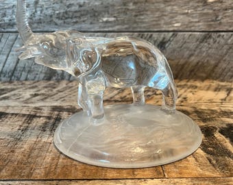 Cristal D’Arques  Elephant Figurine With Frosted Base Frame