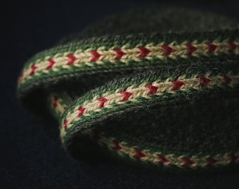 Tablet Woven Viking Trim/Band/Belt (100% Wool), 1-5 m, Green-Red, Without Tassels