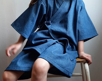 Blue denim kimono top & shorts set. Jinbei set. Cross-over top, loose short sleeves, elastic waist shorts. Karate style top