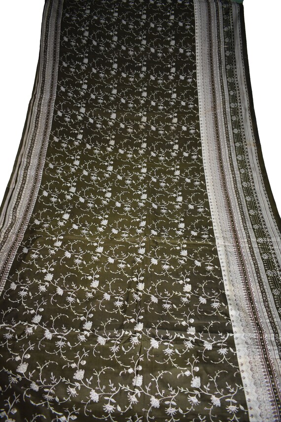 Saree vert 100 % Pure soie de Sari imprimé tissu Floral Print Design artisanat tissu imprimé imprimé Vintage 530a52 Saree vert 100 % Pure soie de Sari imprimé tissu Floral Print Design artisanat tissu imprimé imprimé Vintage 530a52