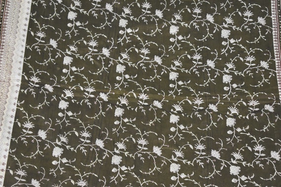 Saree vert 100 % Pure soie de Sari imprimé tissu Floral Print Design artisanat tissu imprimé imprimé Vintage 530a52 Saree vert 100 % Pure soie de Sari imprimé tissu Floral Print Design artisanat tissu imprimé imprimé Vintage 530a52