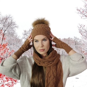 Cashmere set for women: Fox fur pom pom hat, gloves, scarf, Knit set, Cozy and soft women winter cashmere set. Gift for her.