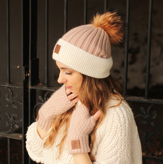 Luxurious Cashmere Beanie With Fox Fur Pom Pom | Cozy, Soft Knit