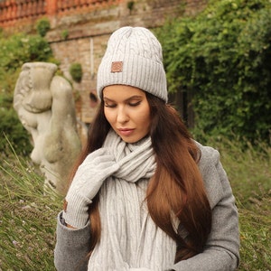 Cashmere set for women: hat, gloves, scarf, Knit set, Cozy and soft women winter cashmere set. Gift for her.