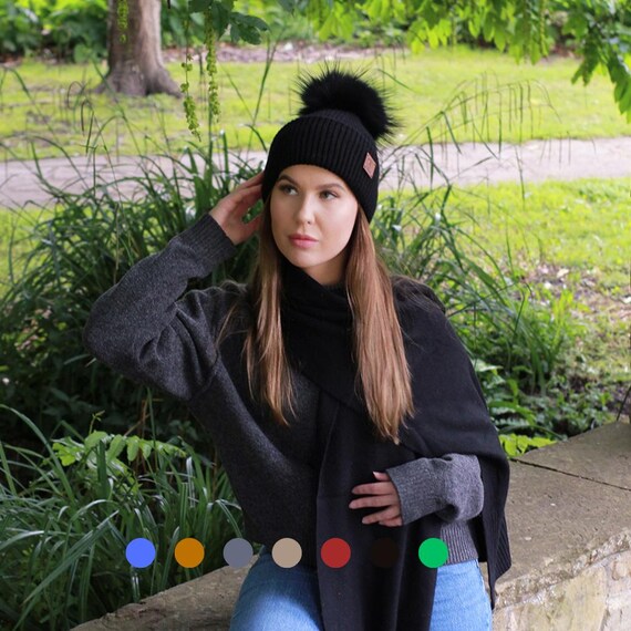 New Custom Designed Black Cashmere Blend Pom Beanie with Black & Green Rose. Fur Pom Pom Beanie Cashmere Hat Forest Green Cashmere Wool  main image 2
