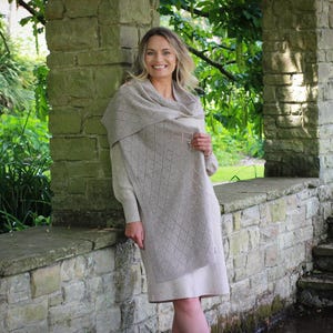 Luxury Long Cashmere Scarf for Women – Soft Warm Winter Wrap, Elegant Gift for Her, Mum or Grandma, Stylish Cold Weather Shawl