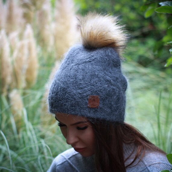 Cashmere Faux Fur Pom Pom Hat, Women display picture 1