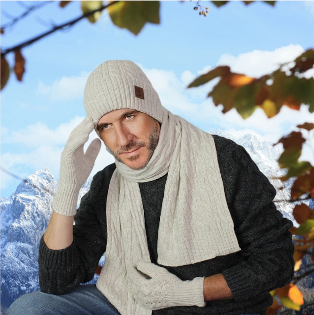 Cashmere Set for Men display picture 3
