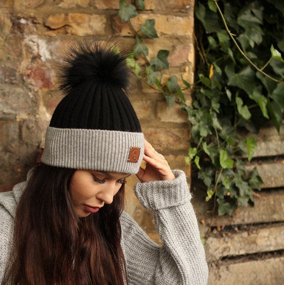 Luxurious Cashmere Beanie With Fox Fur Pom Pom | Cozy, Soft Knit