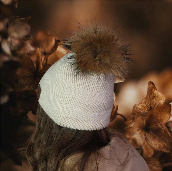 Cashmere Fox Fur Pom Pom Hat, Cashmere Women Winter Bobble  display picture 3