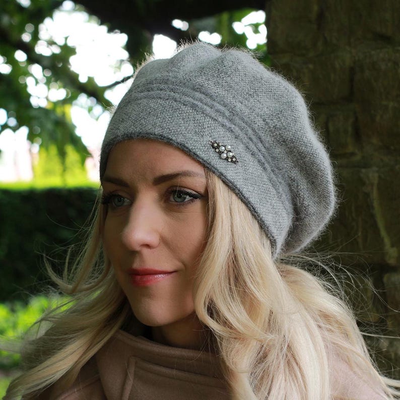 Stretchy Beret Gllutt Cashmere Beret Hat | French Style  display picture 3