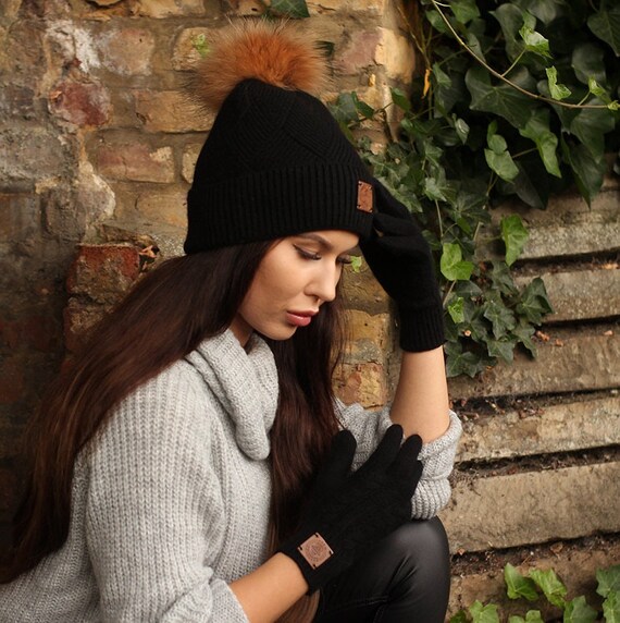 Black cashmere hat, black cashmere beanie, Knit hat, Soft and cozy 