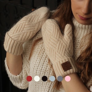 Women’s Cashmere Mittens – Soft, Warm & Stylish Gloves, Perfect Winter Gift for Her (Many Colours)
