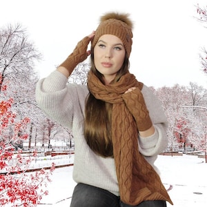 Cashmere set for women: Faux fur pom pom hat, gloves, scarf, Knit set, Cozy and soft women winter cashmere set. Gift for her.