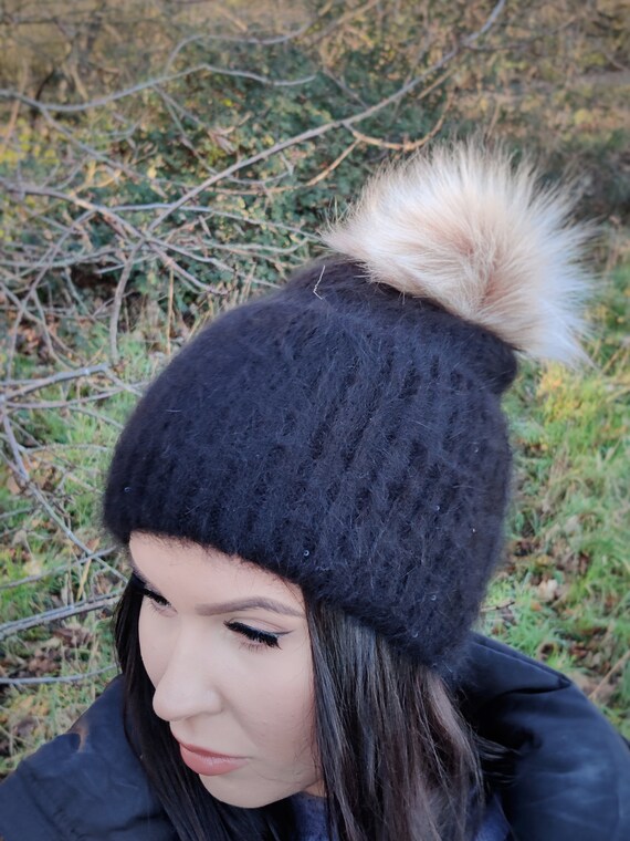 Women Knit Faux Pom Pom Beanie Triple 
