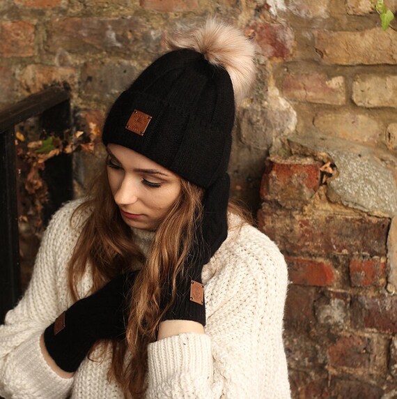 Wool Faux Fur Pom Pom Beanie Knit Hat 