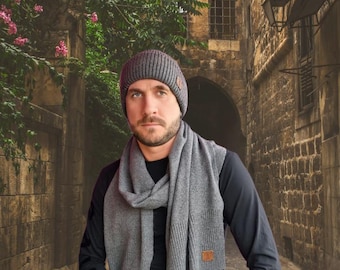 Bufanda de cachemira larga y ancha para mujer y hombre: suave y cálida capa de invierno, un regalo elegante para ella o para él, un acogedor accesorio unisex para el frío.