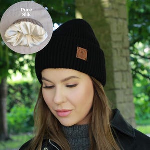 100% Pure Silk-Lined Cashmere Hat – Triple Layer Women’s Winter Beanie, Reduces Frizz, Luxury Gift for Her
