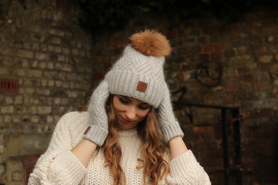 Cashmere Hat and Mittens Set Womens 