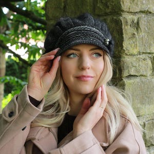 Bonnet d'hiver en cachemire et laine angora pour femme – Bonnet épais à double épaisseur avec visière, cadeau douillet pour elle