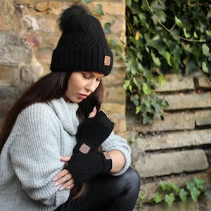 Cashmere hat and fingerless gloves set, Faux fur pom pom cashmere beanie hat, Warm and soft winter cashmere set for womens.   Gift for her